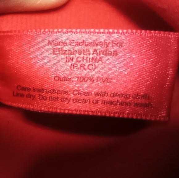 Elizabeth Arden Large Red Tote - Picture 7 of 7